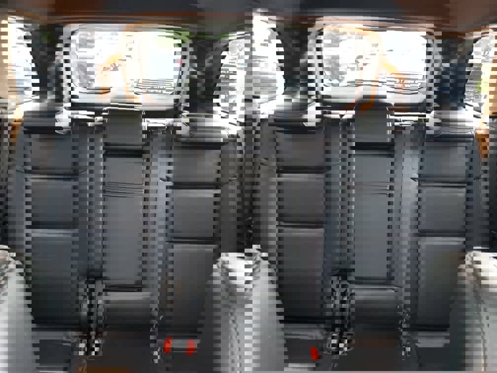 Used 2021 Jeep Grand Cherokee Limited w/ Sun & Sound Group image 13