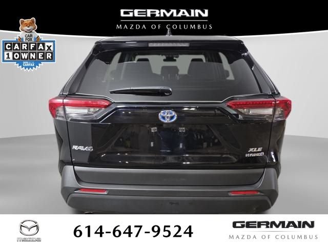 Used 2021 Toyota RAV4 XLE w/ Convenience Package AWD/4WD image 10