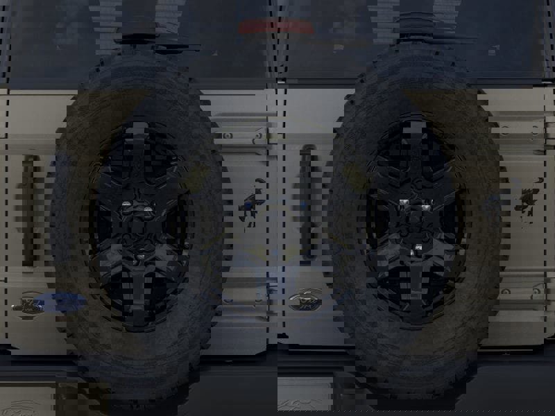 New 2025 Ford Bronco Outer Banks image 24