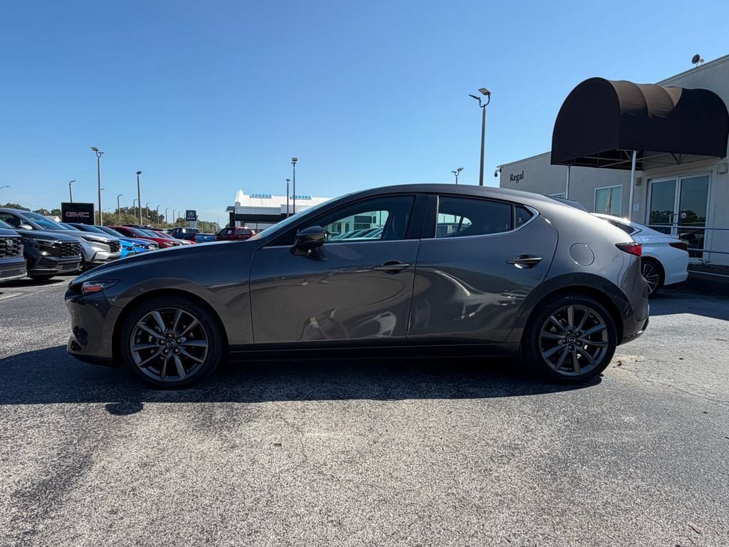 Used 2023 MAZDA MAZDA3 s FWD image 8