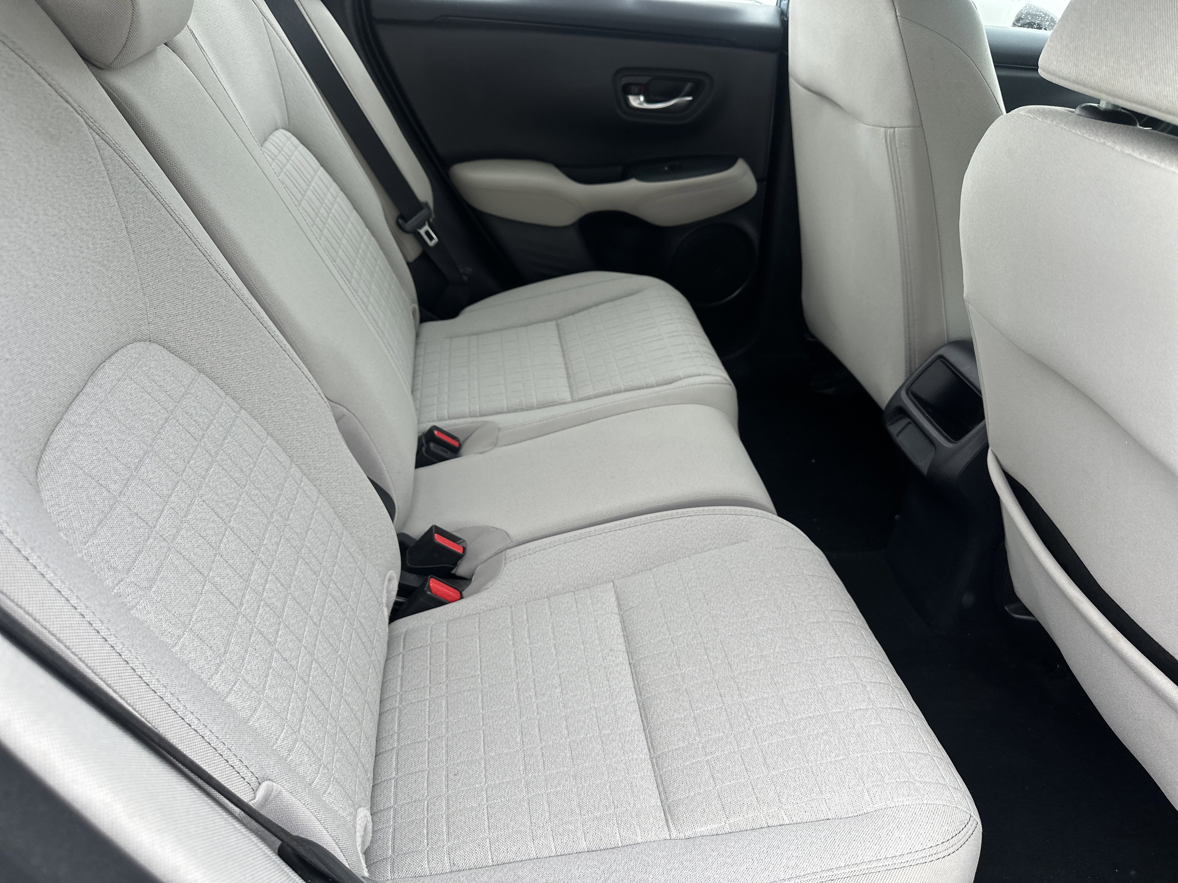 Used 2024 Honda HR-V LX image 14