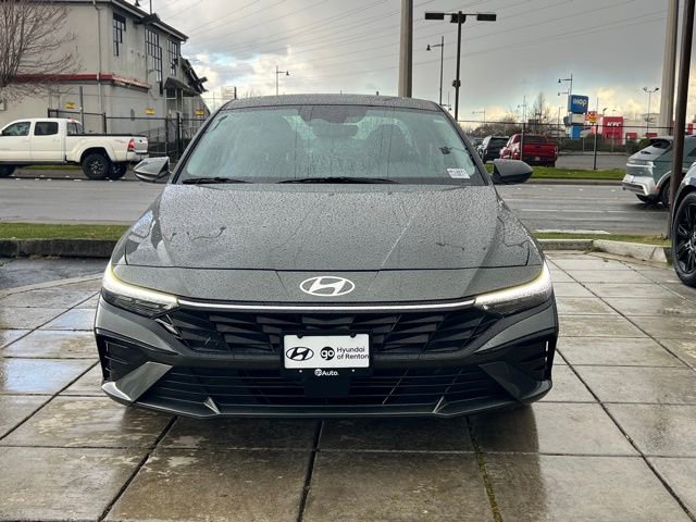 Certified 2025 Hyundai Elantra SEL image 4