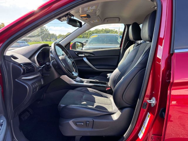 Used 2024 Mitsubishi Eclipse Cross SEL AWD/4WD image 5