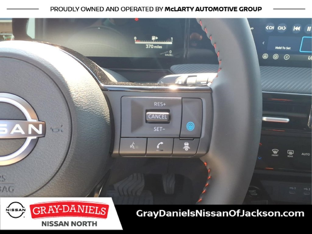 New 2027 Nissan Kicks SR FWD image 14