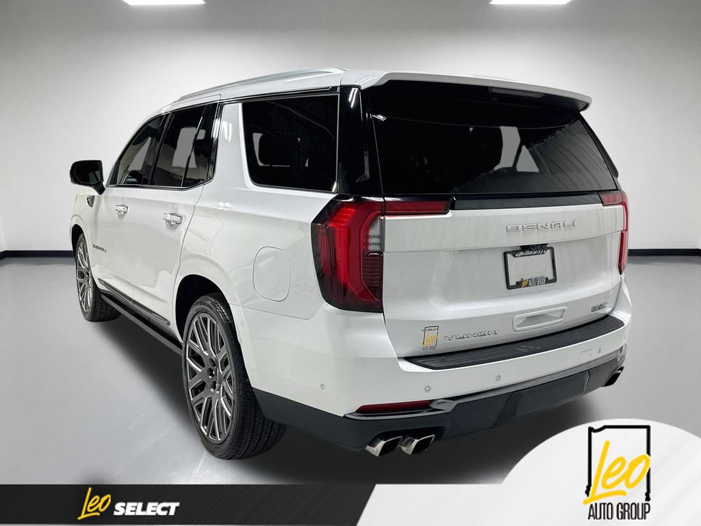 Used 2025 GMC Yukon Denali Ultimate AWD/4WD image 10