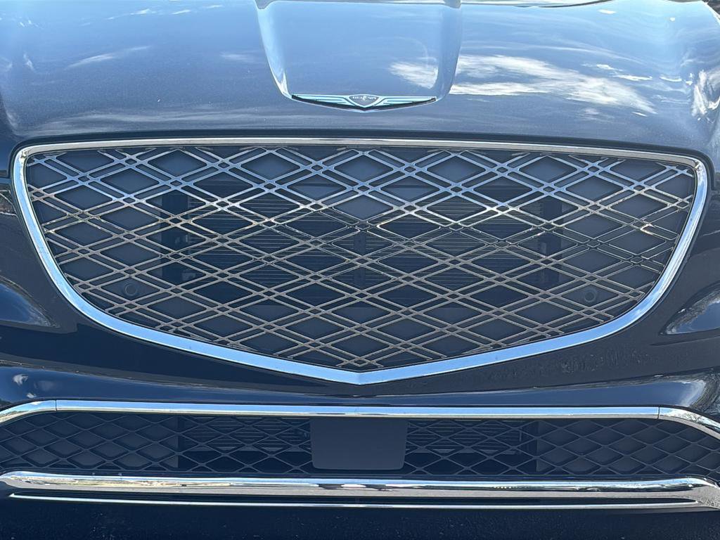 Used 2026 Genesis GV70 2.5T Select image 9