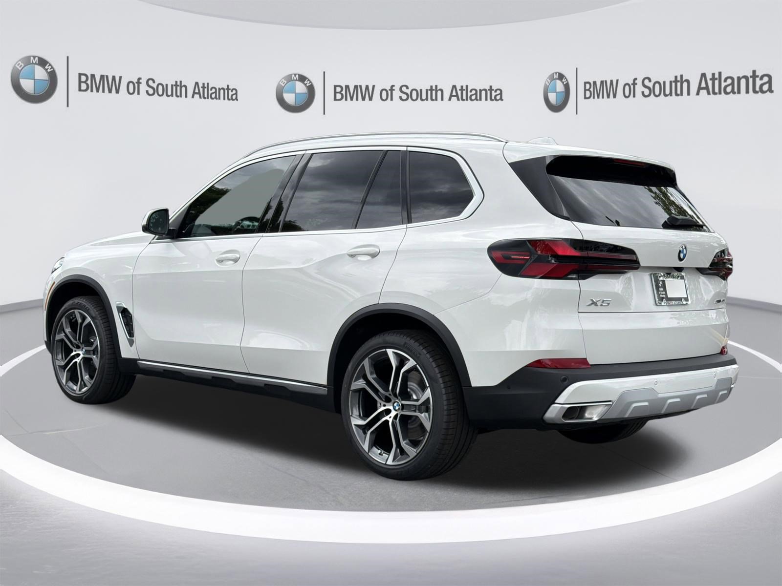 New 2026 BMW X5 sDrive40i RWD image 25