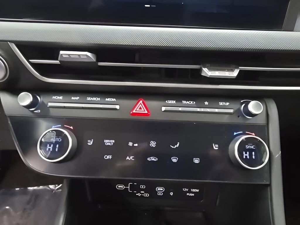 Certified 2025 Hyundai Sonata SEL image 26