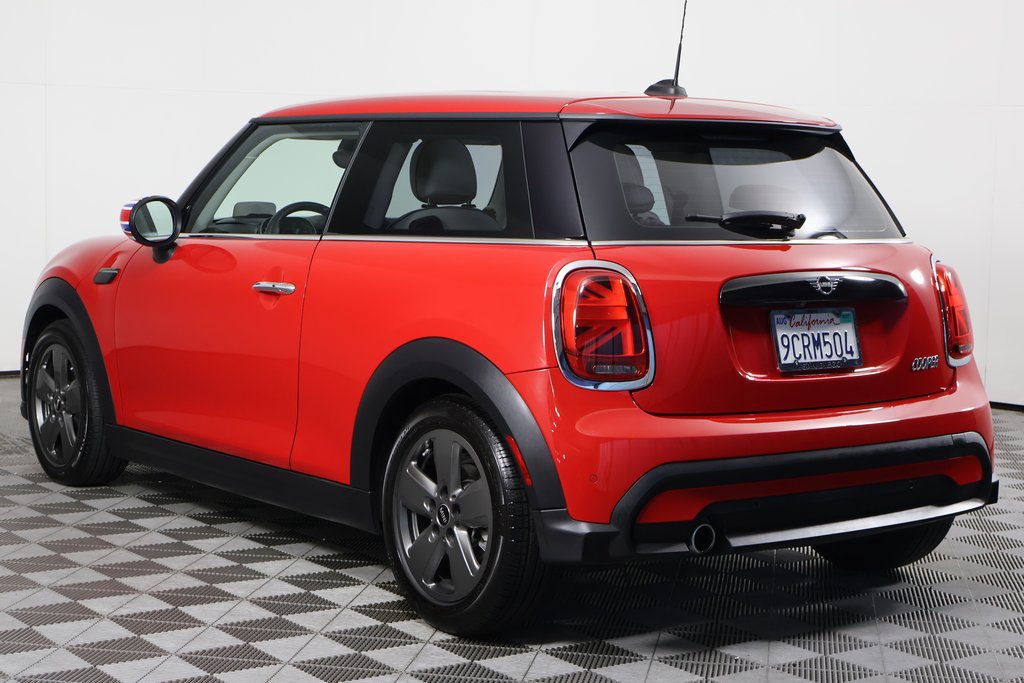 Used 2023 MINI Cooper 2-Door Hardtop FWD image 6