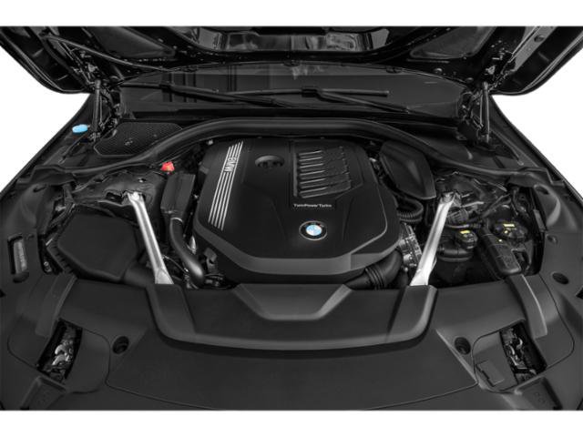 Used 2022 BMW 740i w/ M Sport Package RWD image 15