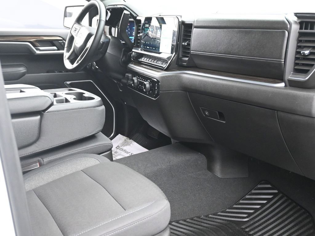 Used 2026 Chevrolet Silverado 1500 LT image 10