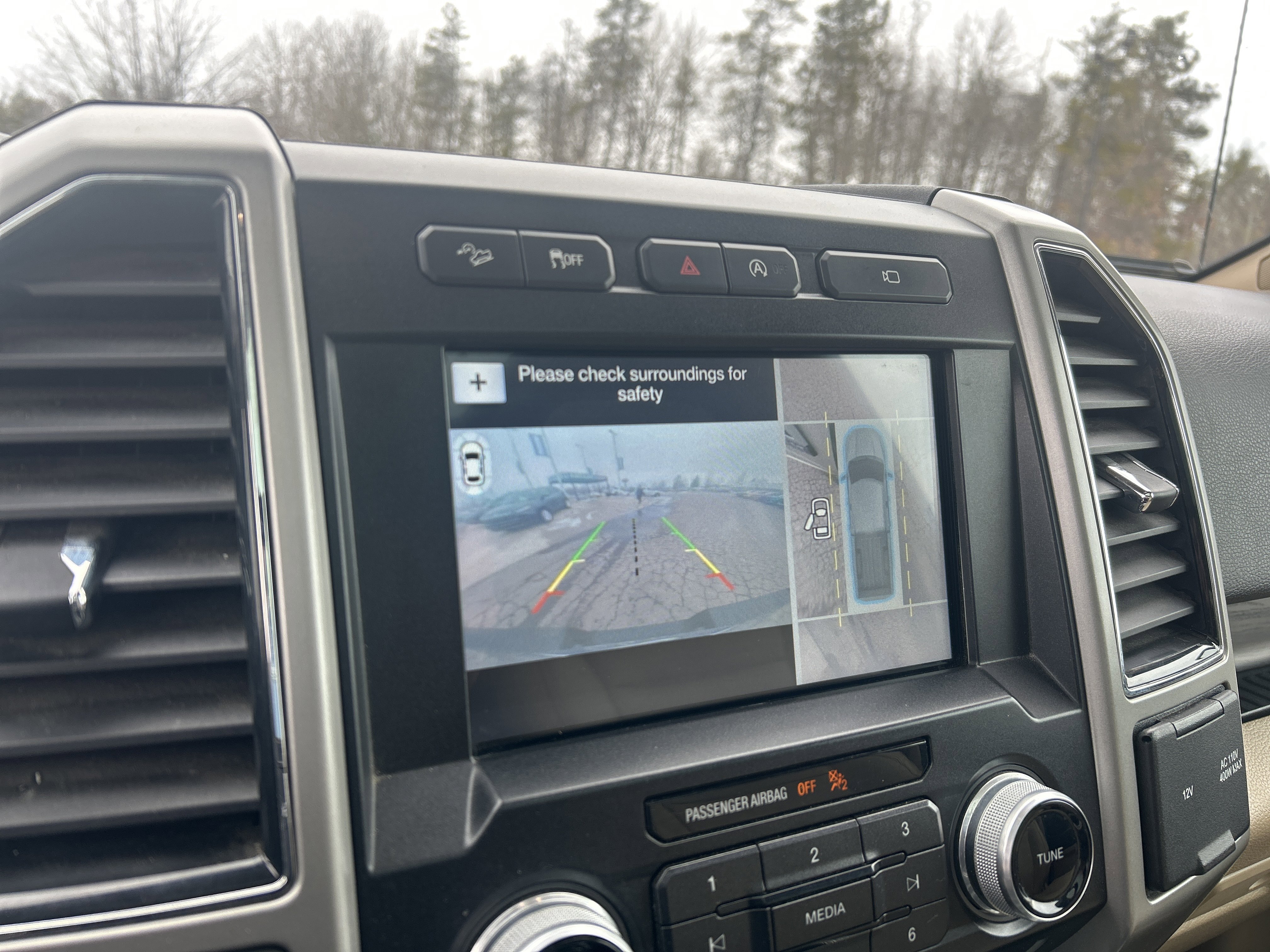 Used 2017 Ford F150 Lariat w/ Equipment Group 502A Luxury image 19