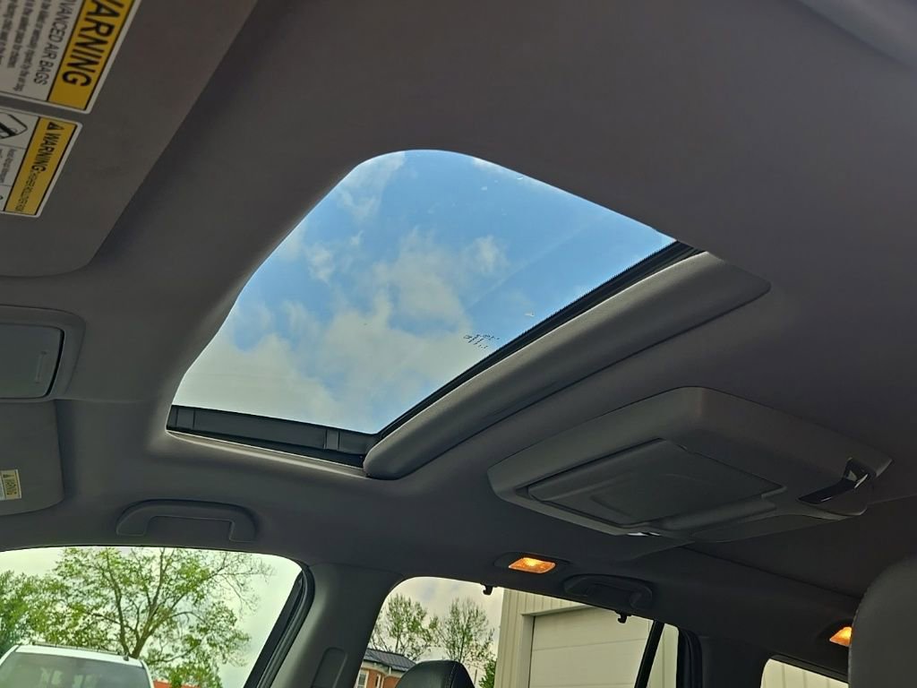 Used 2022 Honda Pilot Elite image 22