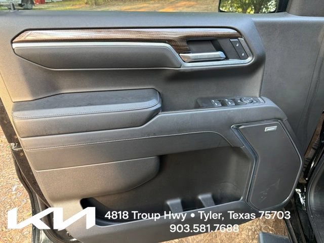 Used 2025 Chevrolet Silverado 1500 RST RWD image 17