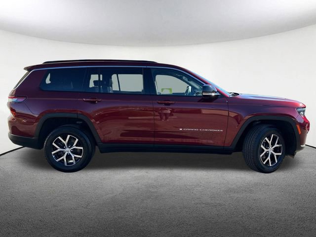 Used 2024 Jeep Grand Cherokee L Limited image 15