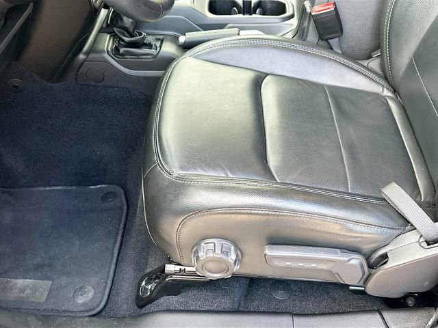 Used 2022 Jeep Wrangler Unlimited Sahara image 20