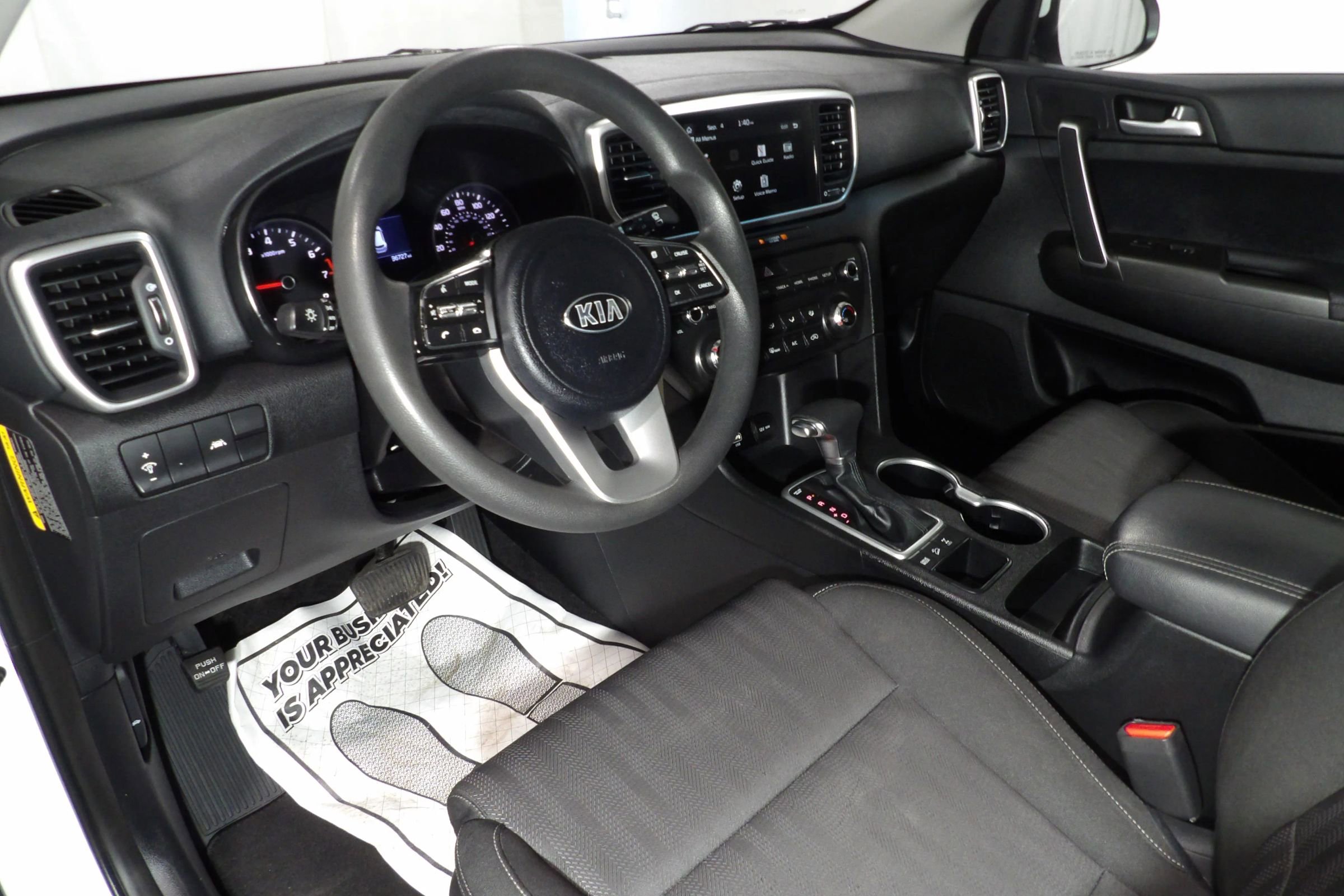 Used 2021 Kia Sportage LX AWD/4WD image 10
