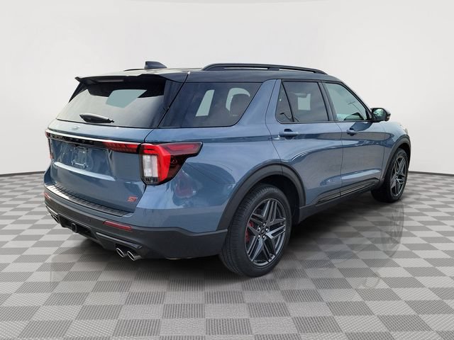 Certified 2025 Ford Explorer ST AWD/4WD image 5