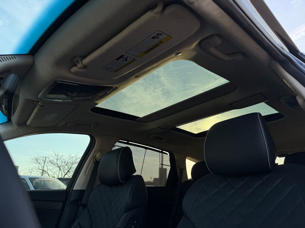 Used 2025 Genesis GV80 3.5T Prestige image 24