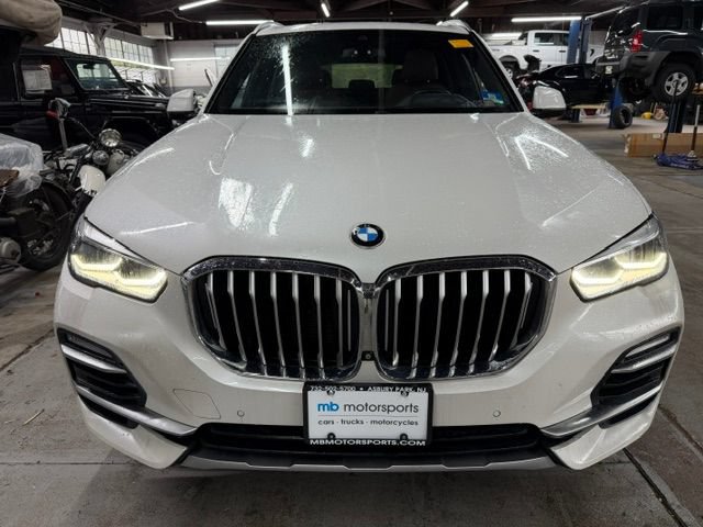 Used 2019 BMW X5 xDrive40i w/ Luxury Seating Package AWD/4WD image 4