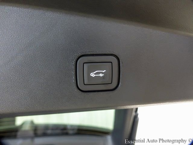 New 2025 Cadillac Lyriq Sport w/ LPO, Floor Liner Package image 20