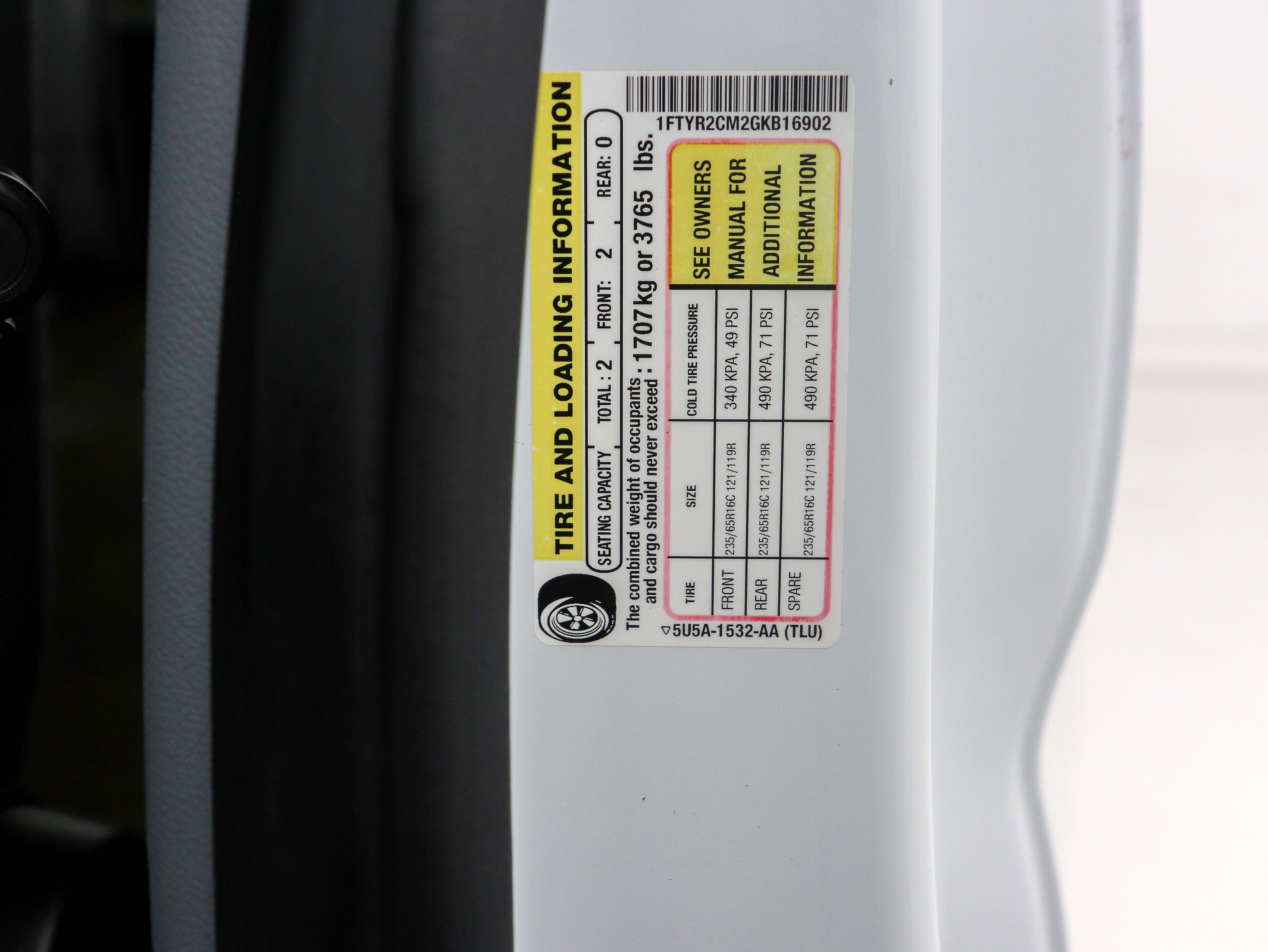 Used 2016 Ford Transit 250 148 Medium Roof image 30