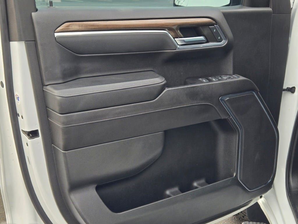 Used 2023 Chevrolet Silverado 1500 RST image 21