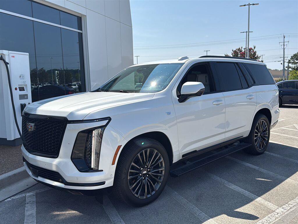 Used 2025 Cadillac Escalade Sport Platinum AWD/4WD video 1
