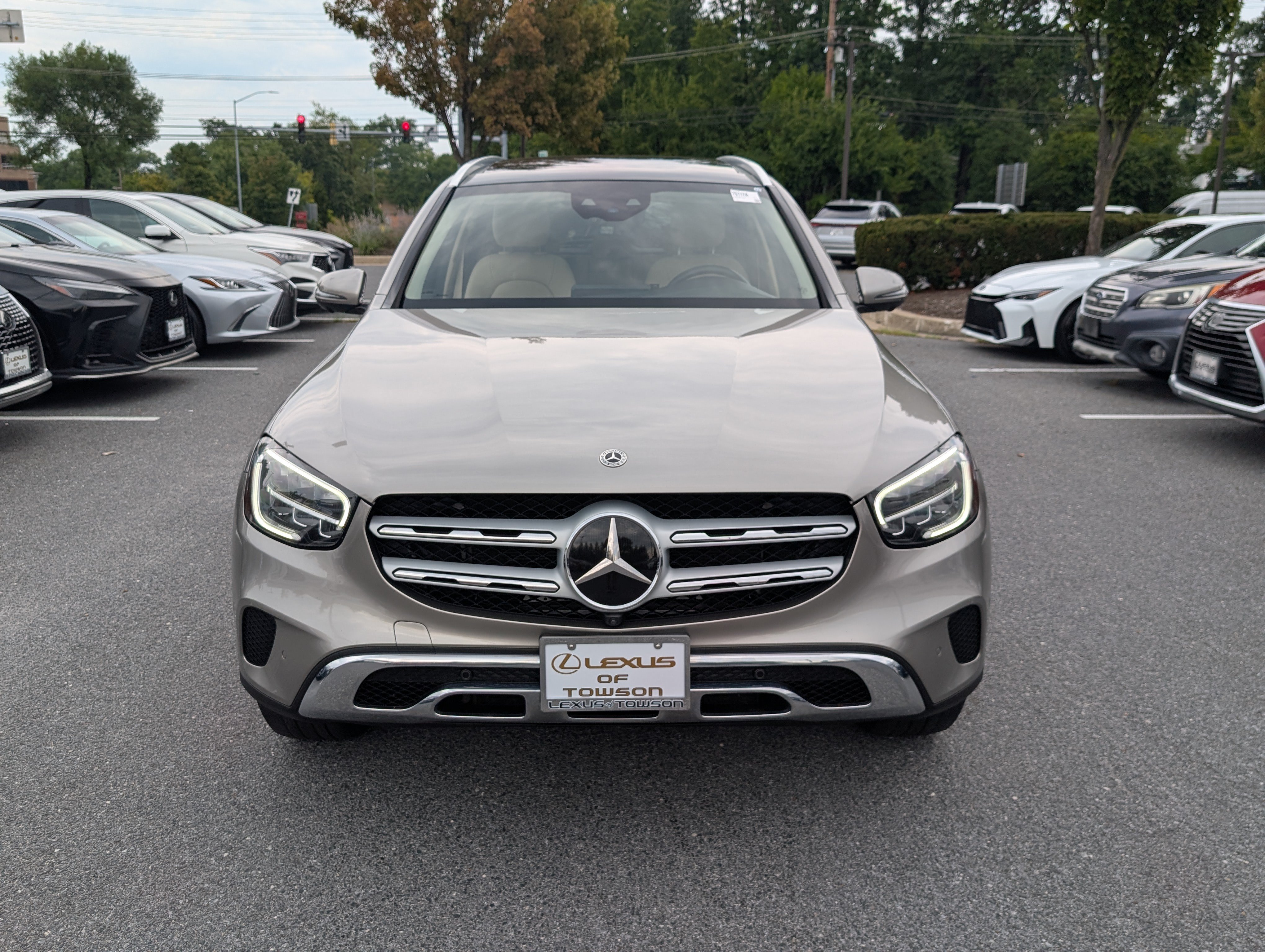 Used 2021 Mercedes-Benz GLC 300 4MATIC image 8