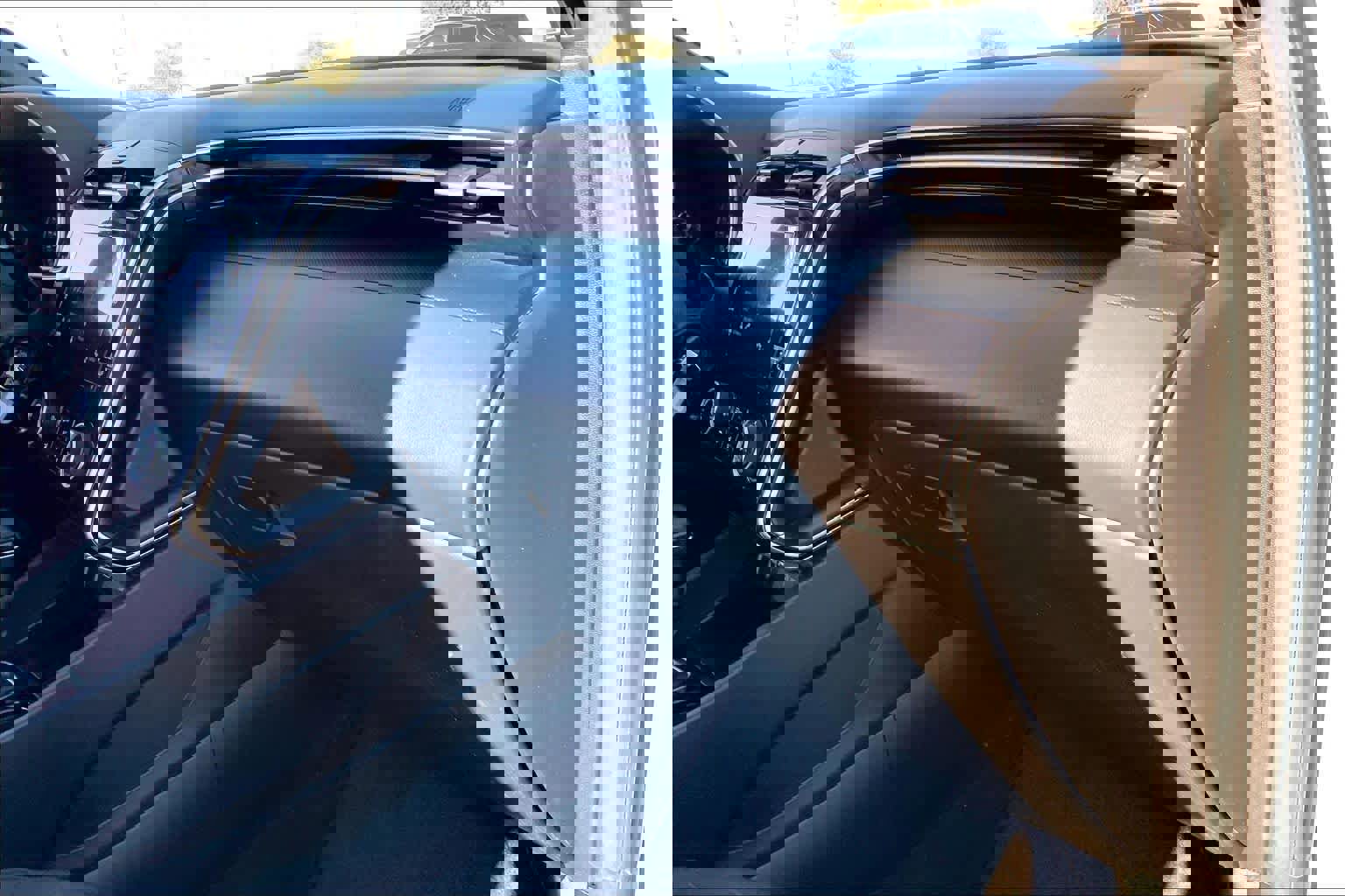 Used 2023 Hyundai Santa Cruz SE image 18