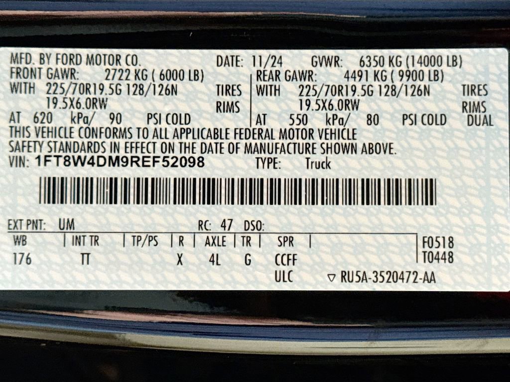 Used 2024 Ford F450 Limited w/ FX4 Off-Road Package AWD/4WD image 33