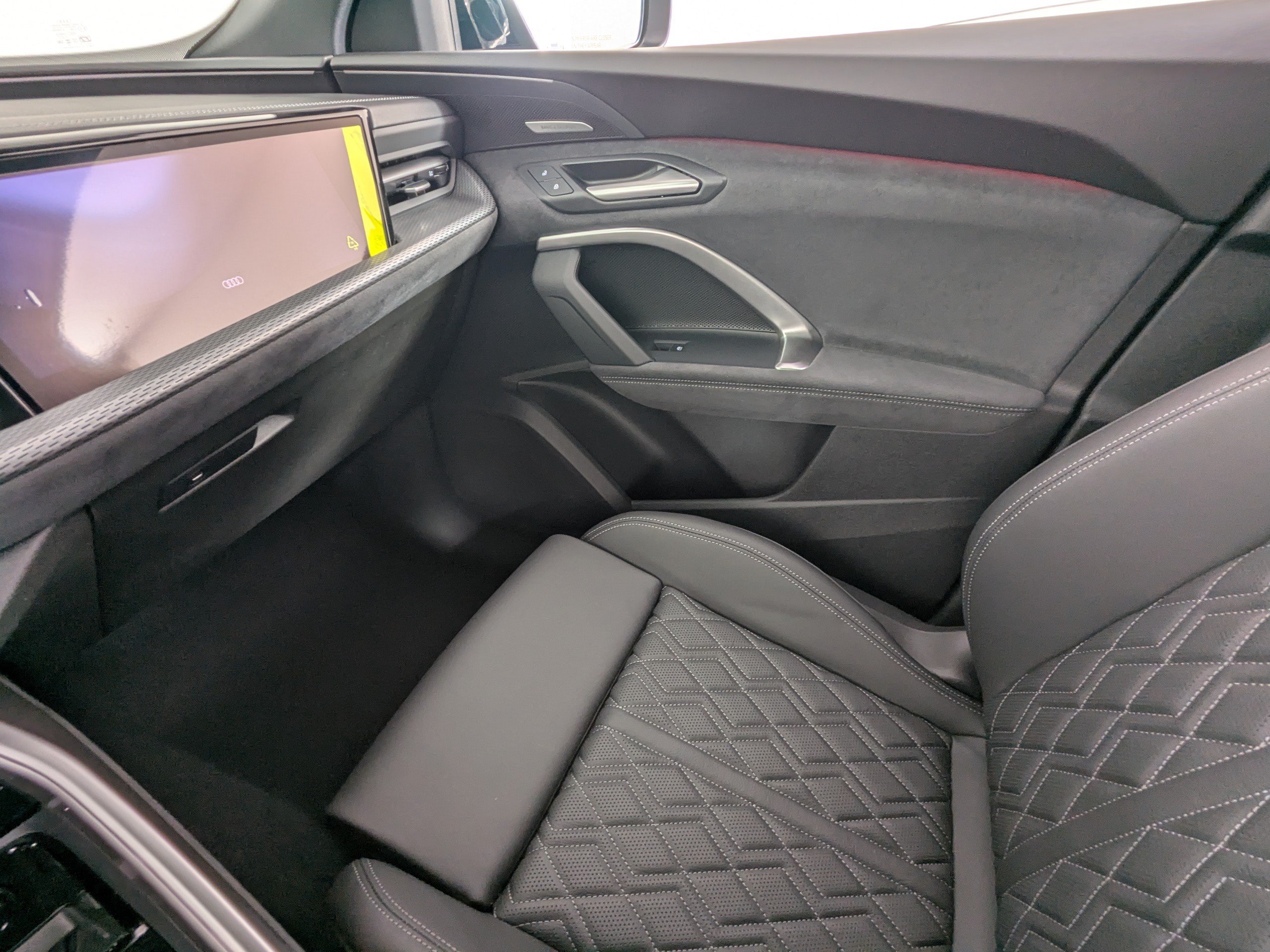 New 2026 Audi SQ5 Prestige AWD/4WD image 12