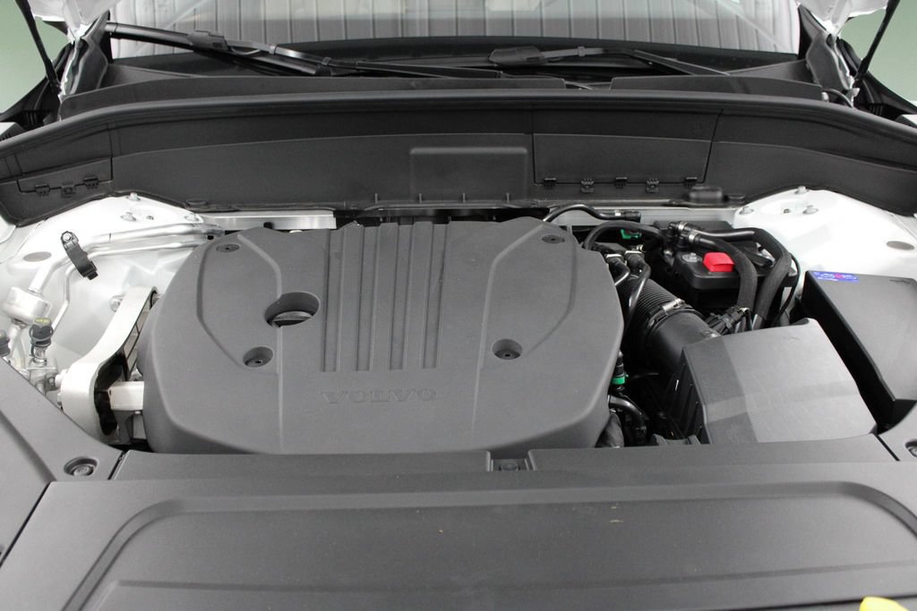 New 2026 Volvo XC90 B5 Core AWD/4WD image 48