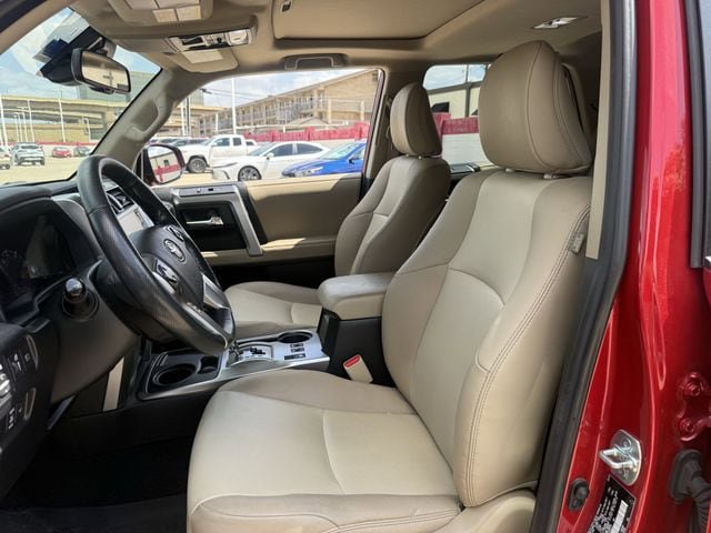 Used 2023 Toyota 4Runner SR5 Premium w/ Moonroof Package RWD image 26