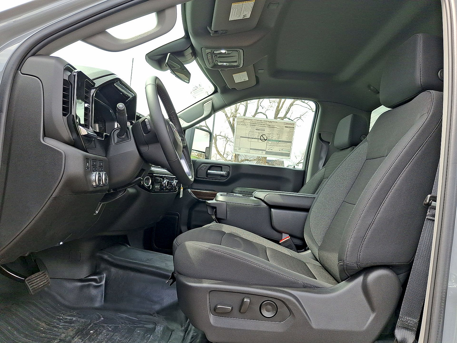 New 2025 GMC Sierra 2500 SLE AWD/4WD image 13