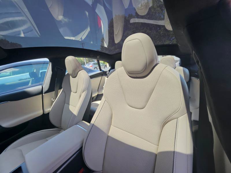 Used 2023 Tesla Model S Plaid AWD/4WD image 39