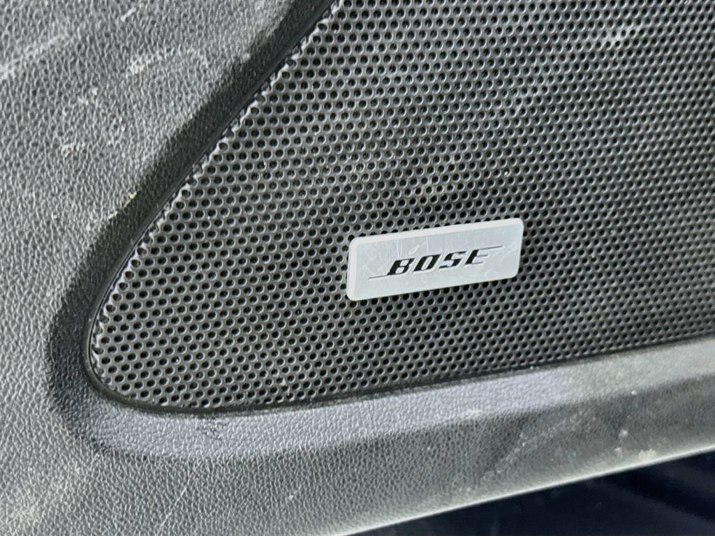 Used 2021 Chevrolet Equinox Premier AWD/4WD image 19