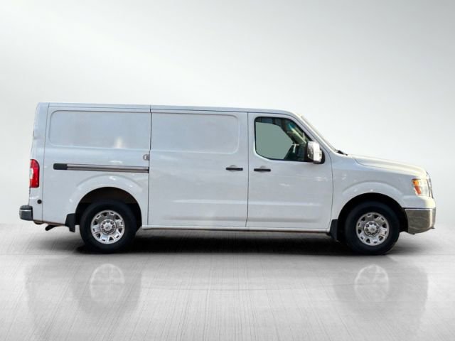 Used 2013 Nissan NV 3500 SV w/ Technology Pkg image 3