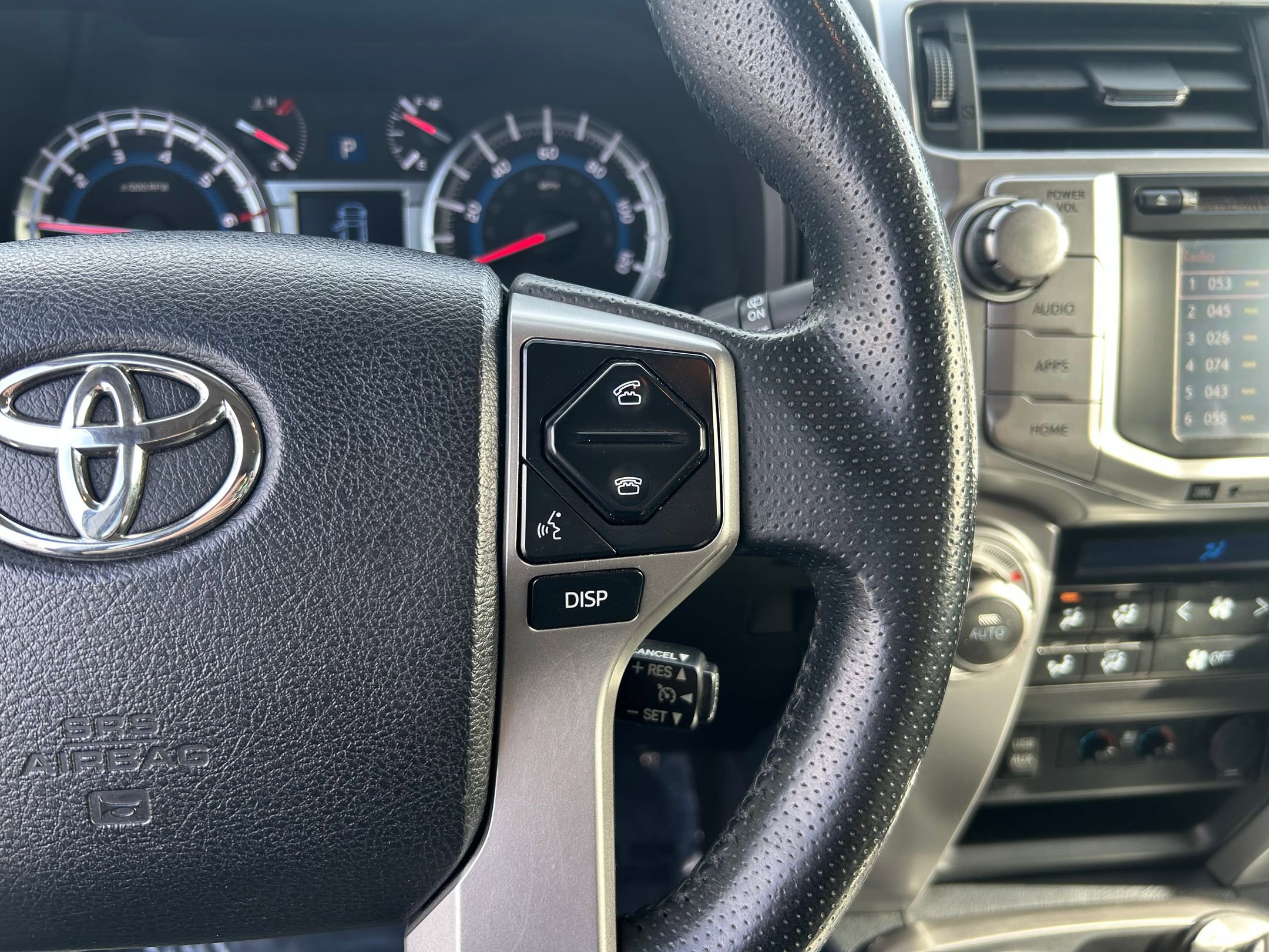 Used 2017 Toyota 4Runner Limited AWD/4WD image 14
