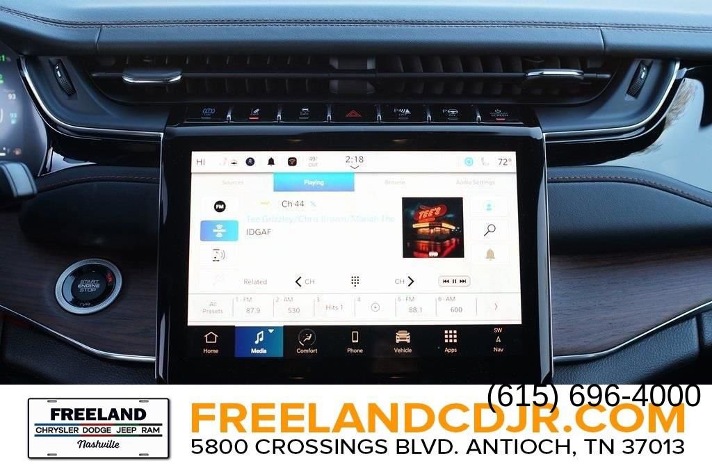 New 2024 Jeep Grand Cherokee Summit w/ Advanced Protech Group IV AWD/4WD image 18