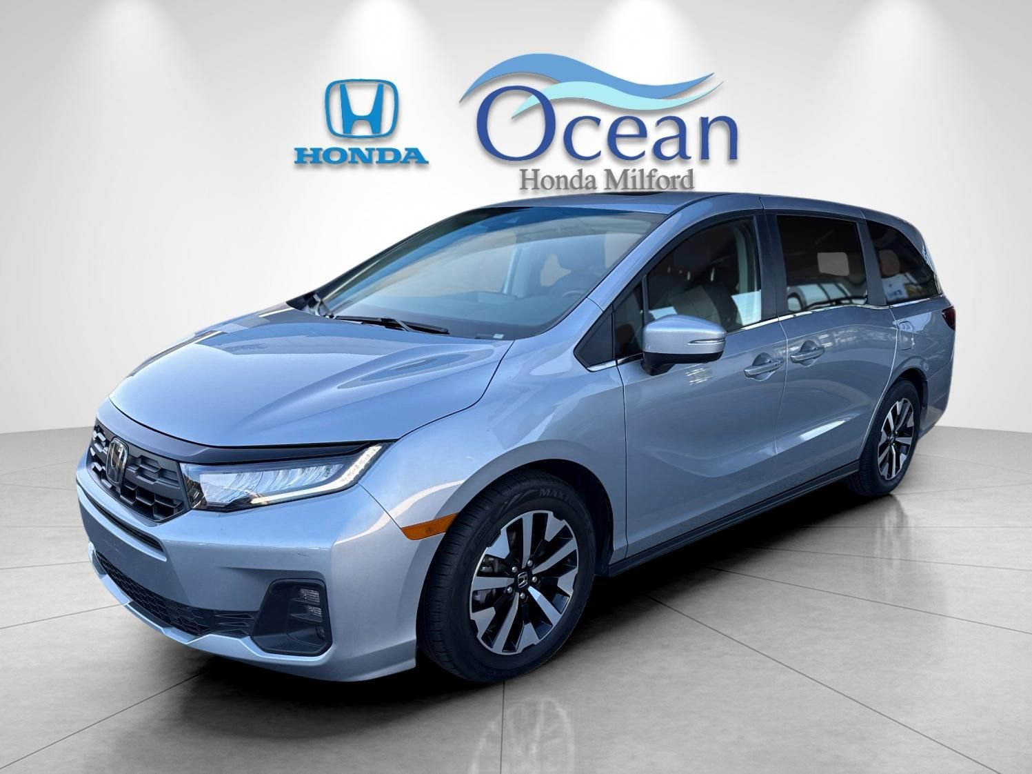 Used 2025 Honda Odyssey EX-L image 7