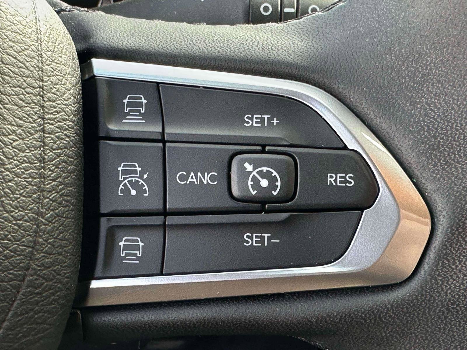 Used 2023 Jeep Compass Limited w/ Elite Group image 21