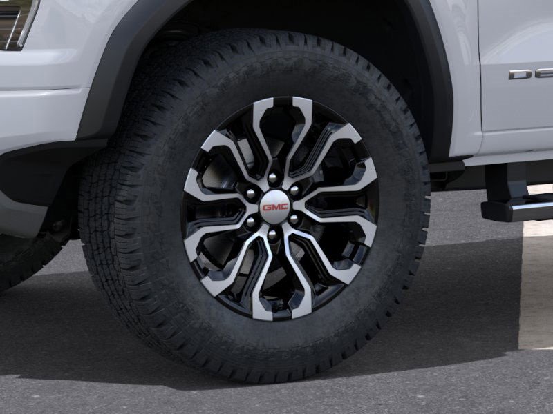 New 2026 GMC Canyon Denali image 9