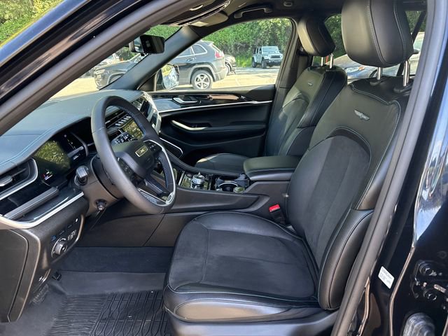 Used 2022 Jeep Grand Cherokee Trailhawk w/ Advanced Protech Group II AWD/4WD image 14
