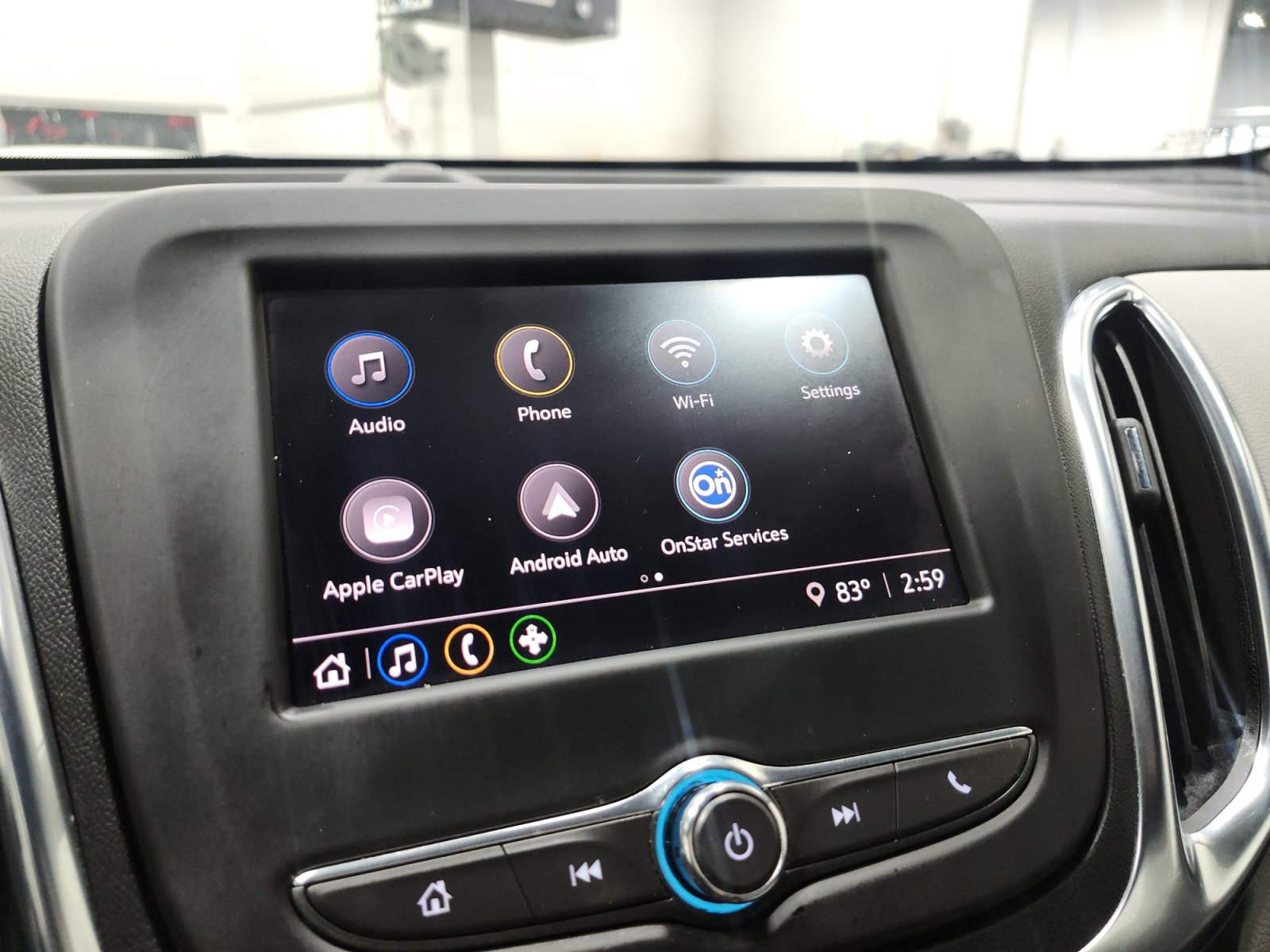 Used 2022 Chevrolet Equinox LT AWD/4WD image 17