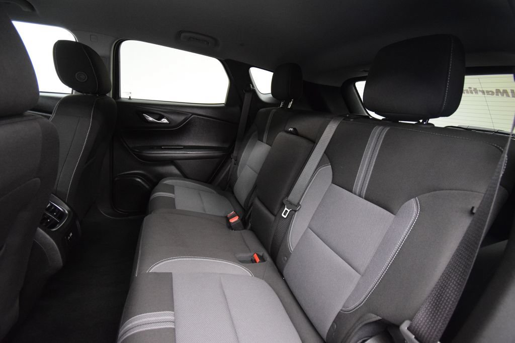 Used 2024 Chevrolet Blazer LT w/ Driver Confidence Package FWD image 24