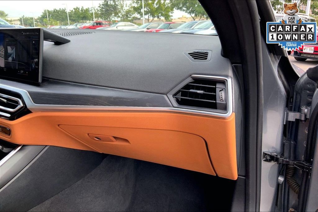 Used 2023 BMW i4 eDrive40 image 16