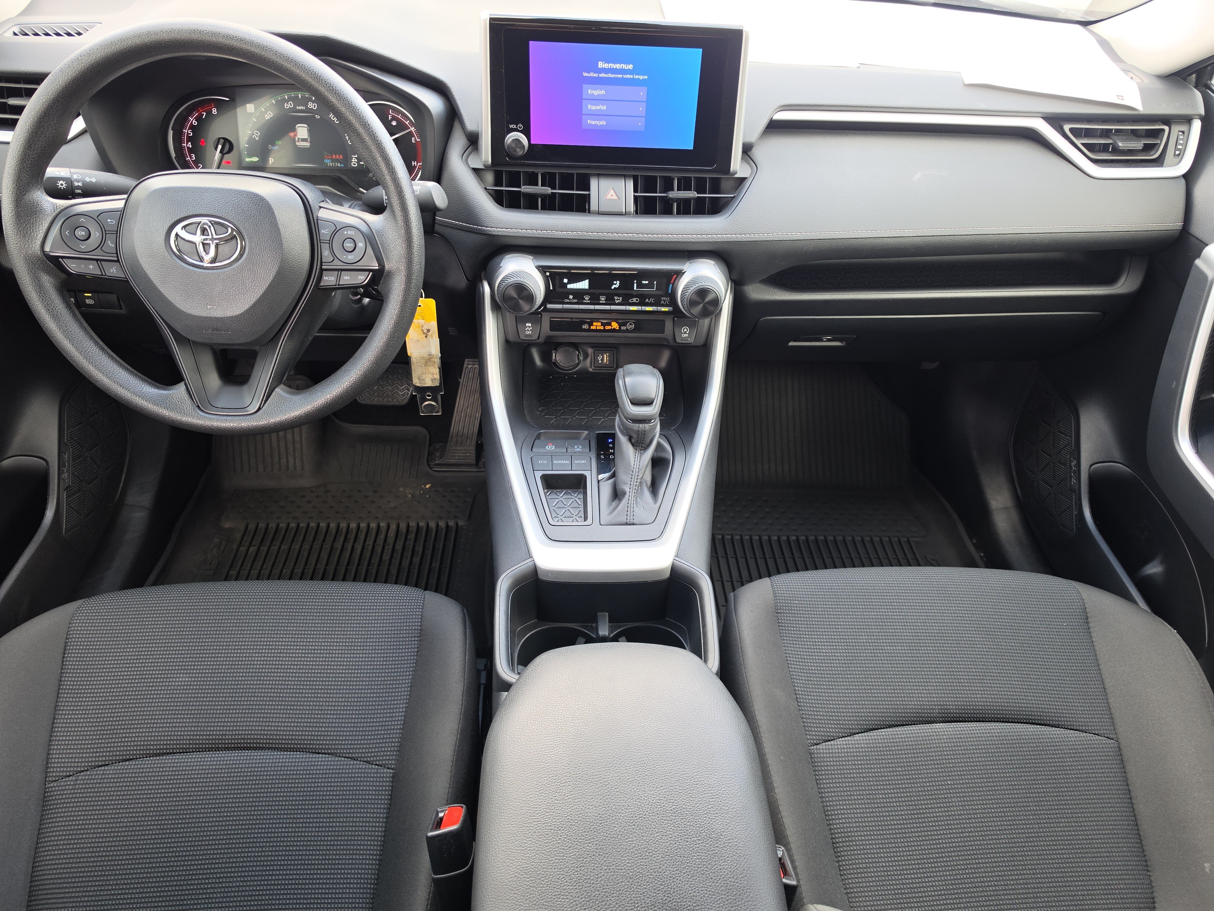 Certified 2025 Toyota RAV4 LE FWD image 8