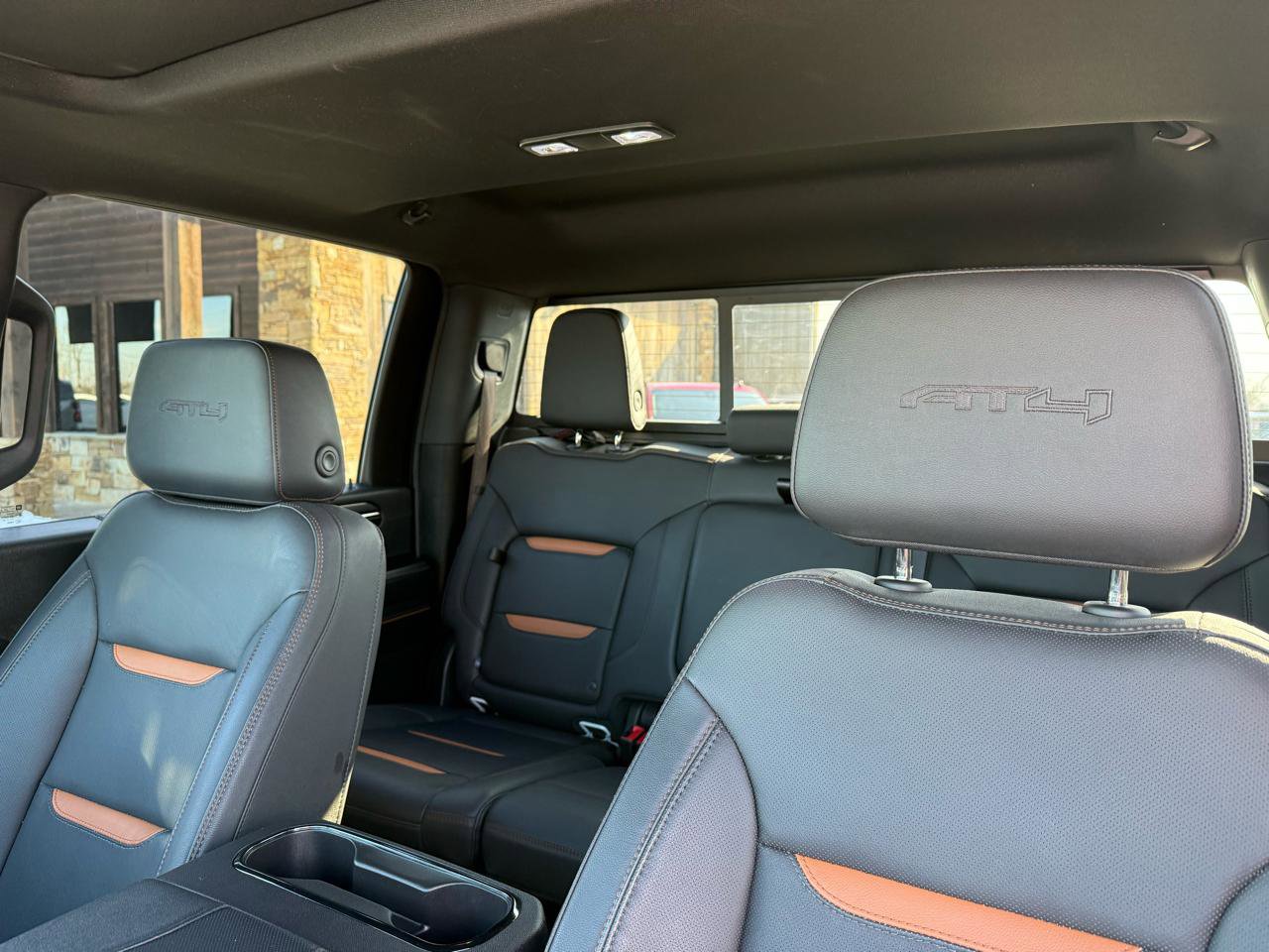 Used 2024 GMC Sierra 2500 AT4 w/ AT4 Premium Plus Package AWD/4WD image 13