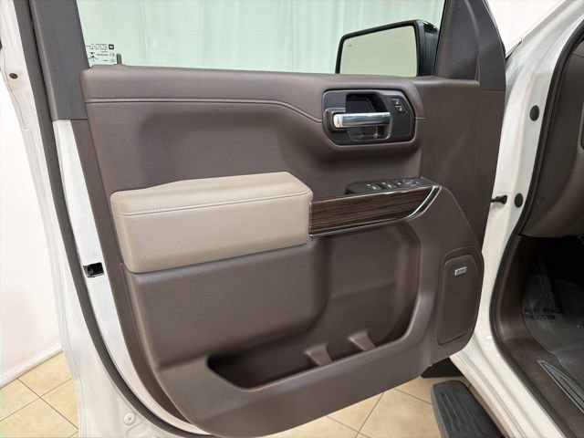 Used 2020 Chevrolet Silverado 1500 RST w/ All-Star Edition image 9